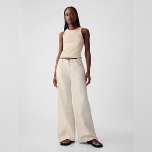 NWT Gap Viral Mid Rise UltraSoft Baggy Jeans in Ultrasoft Denim